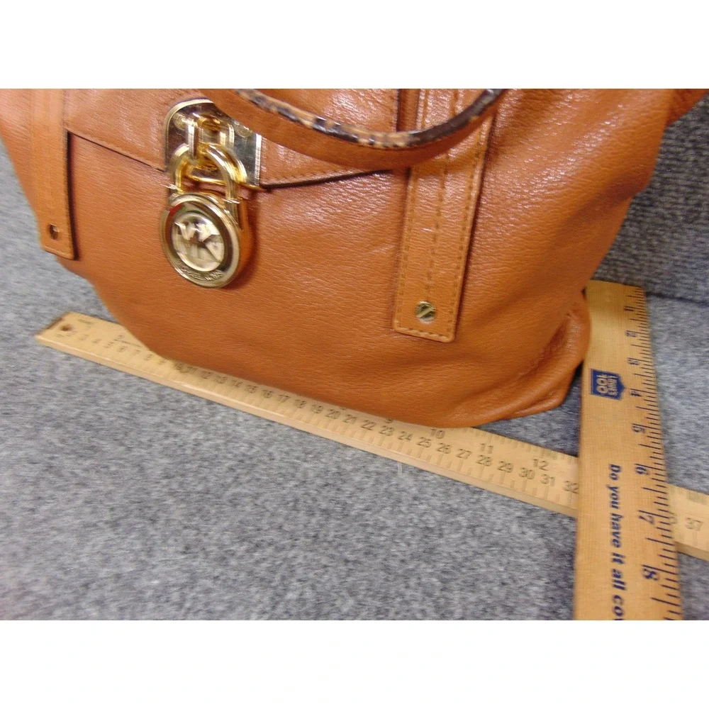 Michael Kors Hamilton Satchel Tan Leather Gold Padlock Luxury Boho Chic Bag